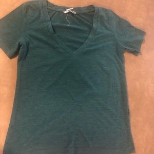 V-neck T-shirt